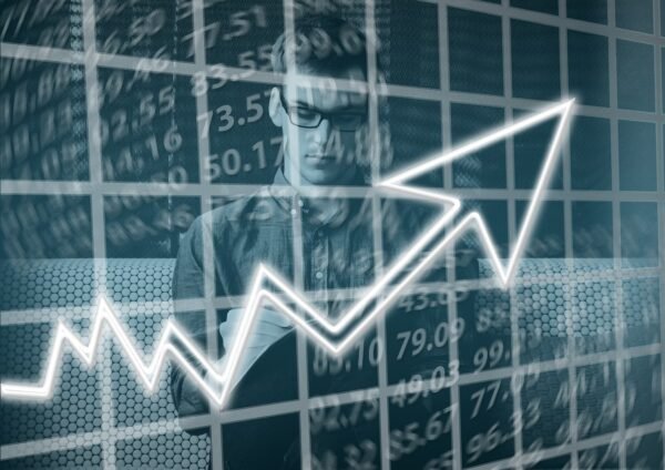 Credit Score: Decoding The Algorithms Hidden Impact