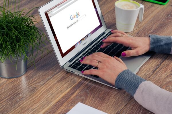 Email Alchemy: Turning Subscribers Into Raving Fans