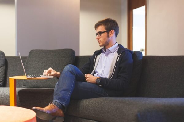 Beyond The Algorithm: Humanizing Your Online Business