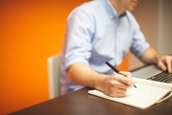 Satisfaction Beyond Surveys: Predicting Customer Delight