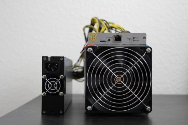 Bitcoins Next Epoch: Navigating Quantum Supremacy Risks