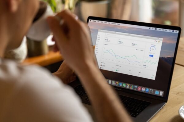 Beyond The Grid: Rethinking Virtual Meeting ROI