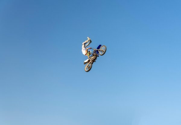 Darts: The Neuro-Precision Of Bulls-Eye Mastery