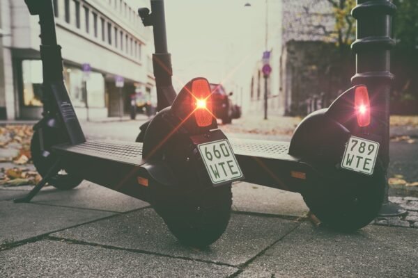 Beyond Shopify: Ecommerce Platforms Powering Niche Success